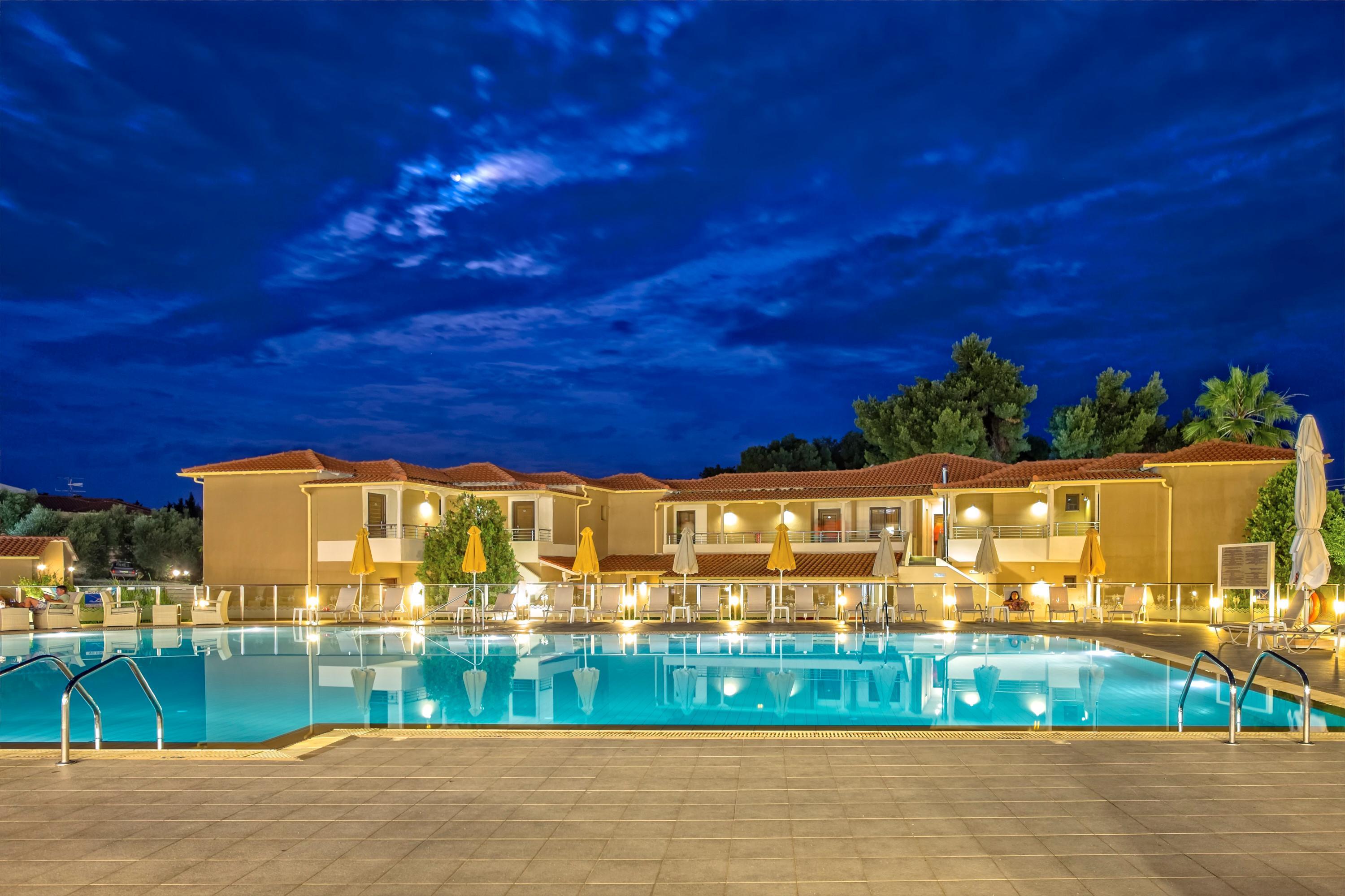 Lagomandra Hotel And Spa Exterior foto