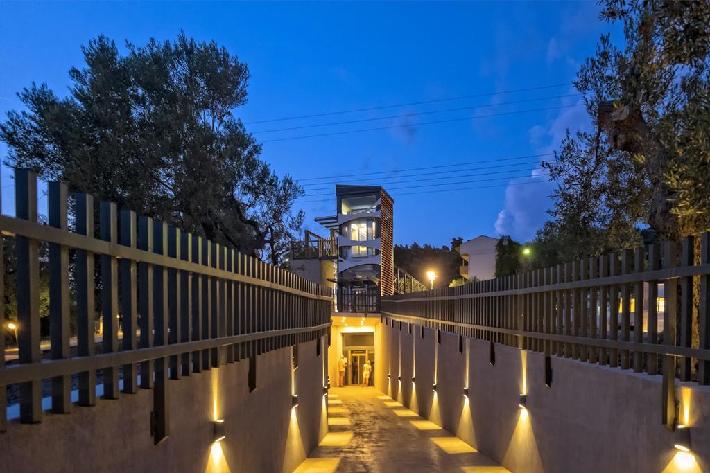 Lagomandra Hotel And Spa Exterior foto